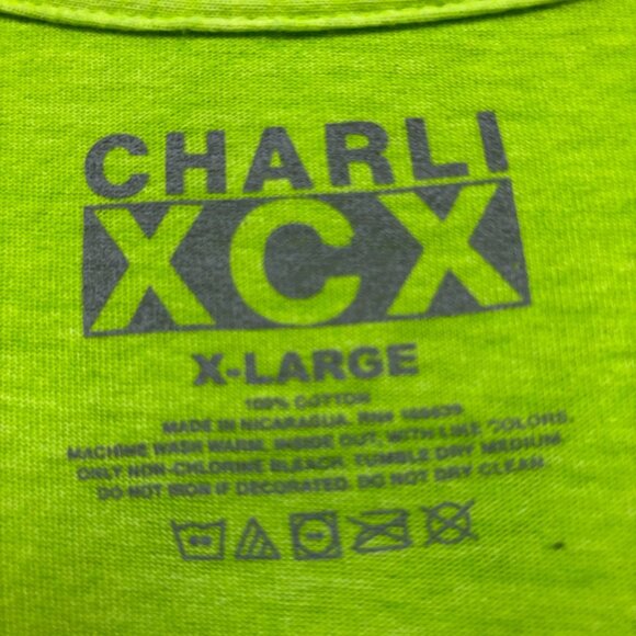 CharliXCX Brat Logo Album Cover T-shirt size extra large - Picture 4 of 4
